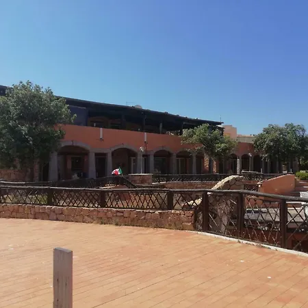 Sardegna Isola Rossa La Terrazza Panoramiccissimo Cod Iun S 8250 Hébergement de vacances