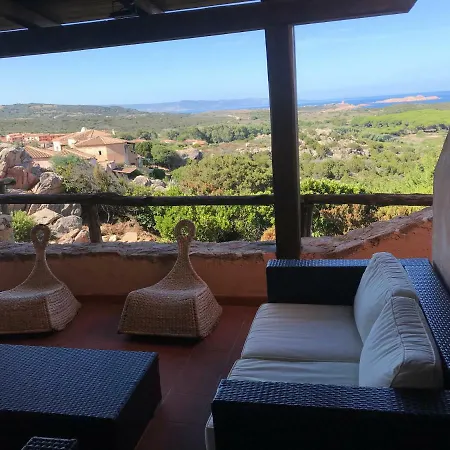 Hébergement de vacances Sardegna Isola Rossa La Terrazza Panoramiccissimo Cod Iun S 8250 *